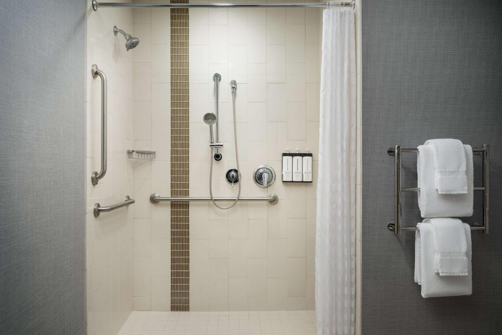 Hotel Hyatt Place Canton 3*