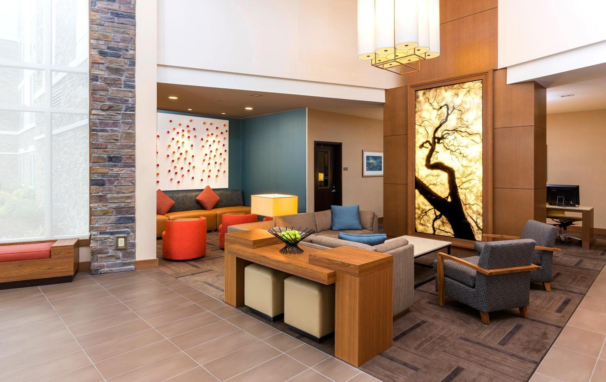 Hyatt Place Canton Hotel 3*