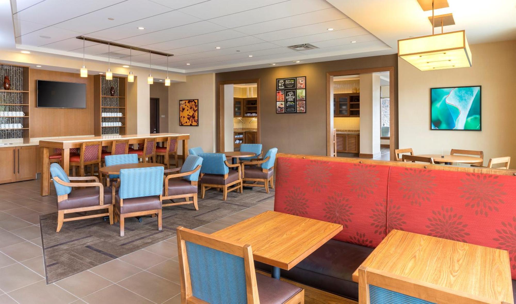 Hyatt Place Canton 3*