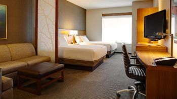 Hyatt Place Canton Lake Cable